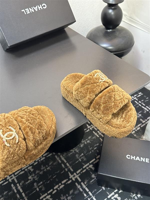 2025112818443340 290